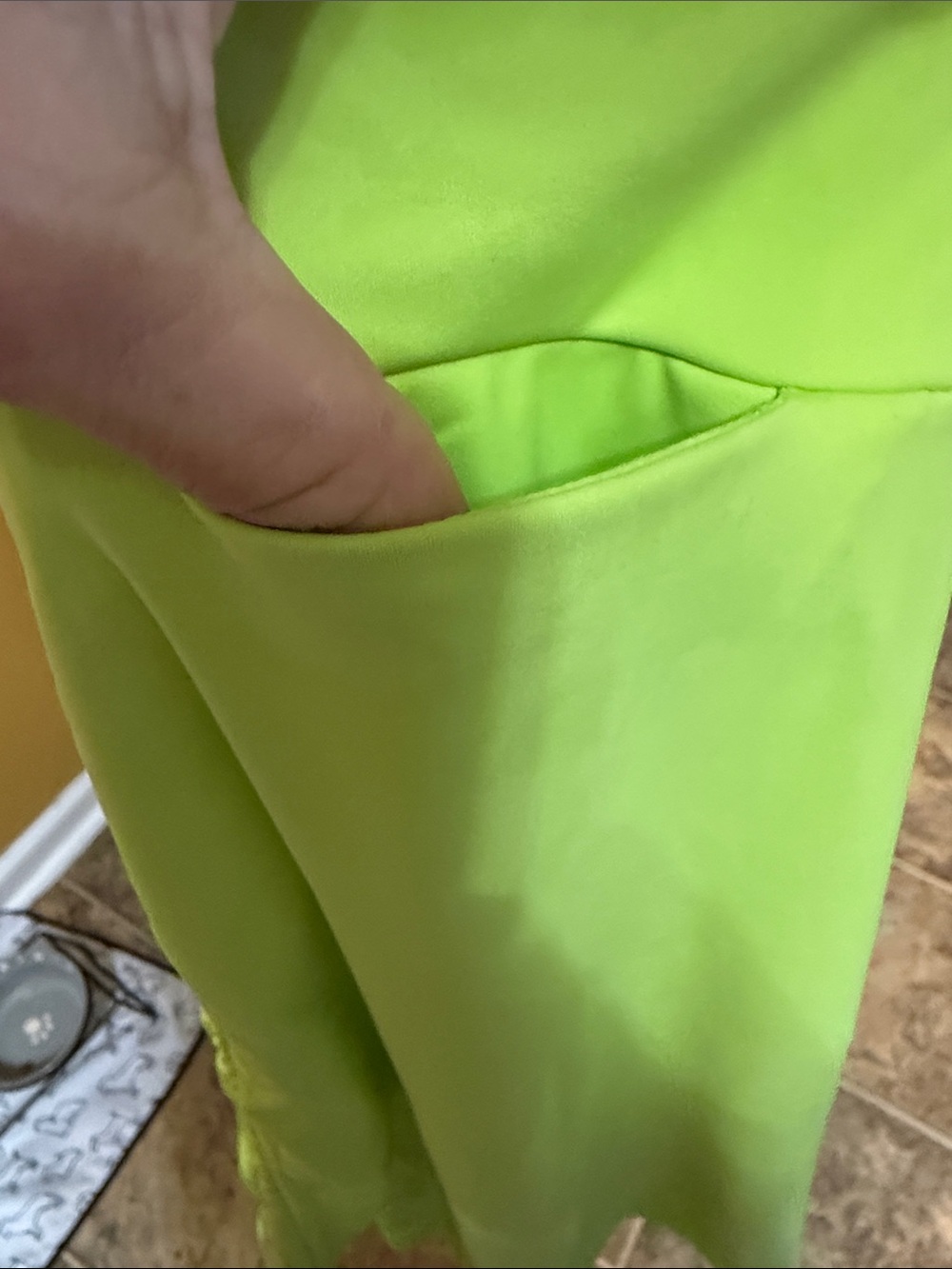 Capullo Neon Lime Active Skort - 4XL - Picture 3 of 14